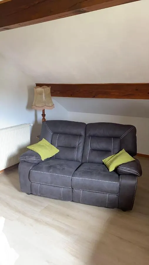 Habitación en casa particular Apartamento Au Grés du Vent Ruy-Montceau